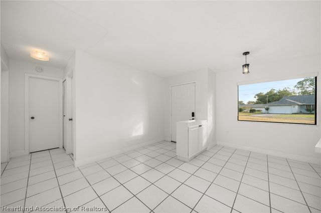 3407 Divot Road, Sebring, FL 33872