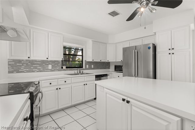 3407 Divot Road, Sebring, FL 33872