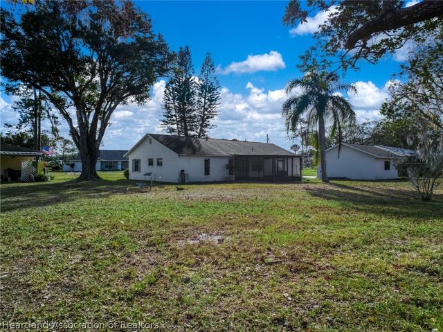 3407 Divot Road, Sebring, FL 33872