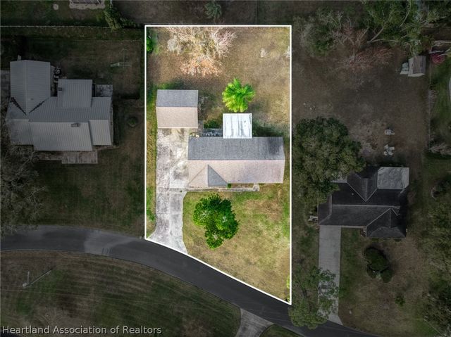 3407 Divot Road, Sebring, FL 33872
