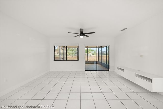 3407 Divot Road, Sebring, FL 33872