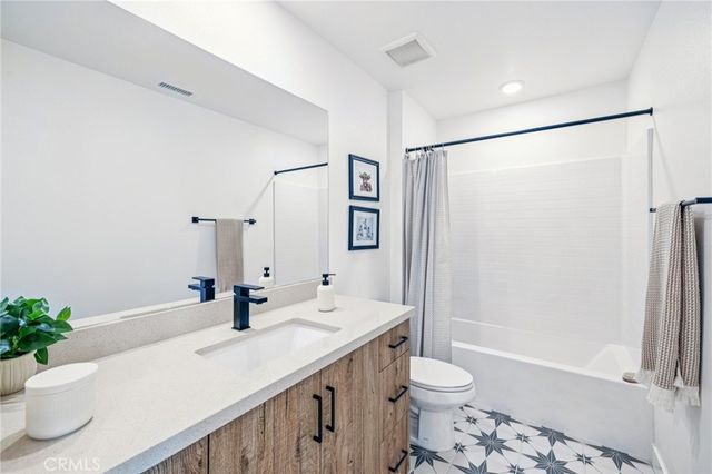 1679 Constellation Drive, San Pedro, CA 90731