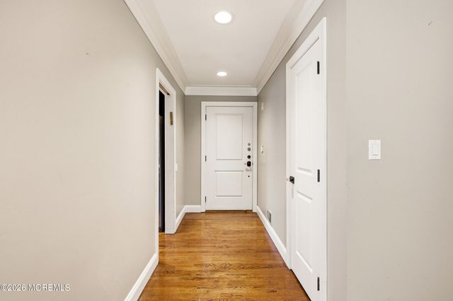 1370 Red Oak Drive, Lakewood, NJ 08701