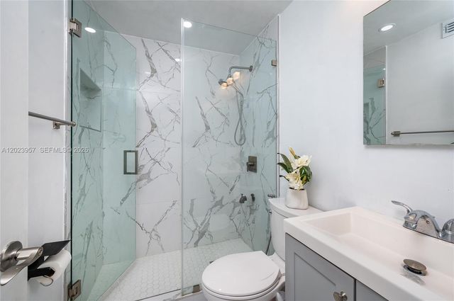 228 W 18th Street, Hialeah, FL 33010