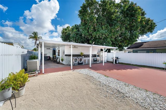 228 W 18th Street, Hialeah, FL 33010