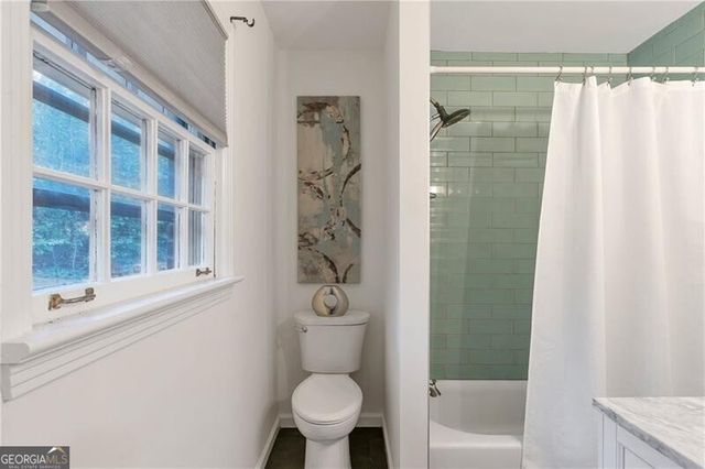 2098 Trailmark Drive, Decatur, GA 30033