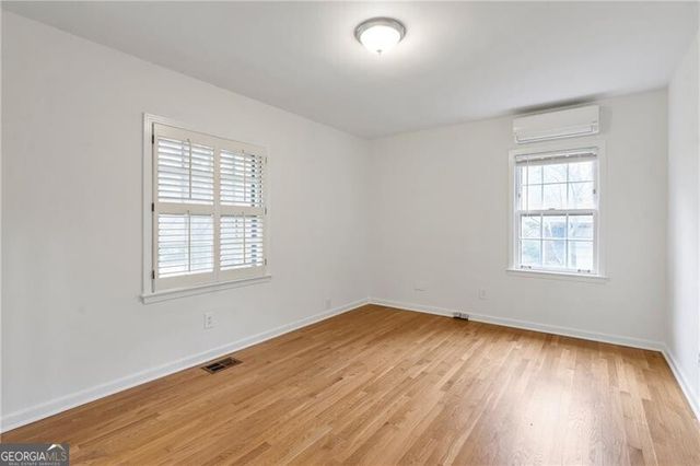 2098 Trailmark Drive, Decatur, GA 30033