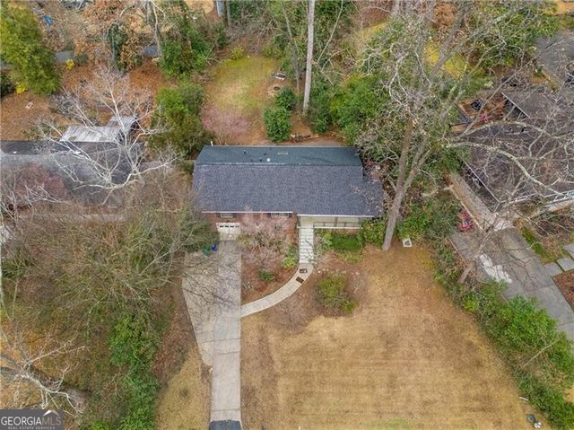 2098 Trailmark Drive, Decatur, GA 30033