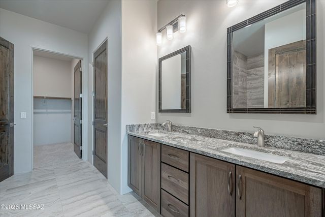 422 E Sun Spring Place, Oro Valley, AZ 85755