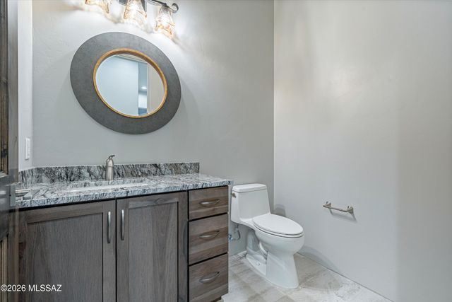 422 E Sun Spring Place, Oro Valley, AZ 85755