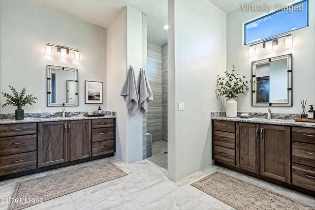 422 E Sun Spring Place, Oro Valley, AZ 85755