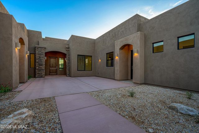 422 E Sun Spring Place, Oro Valley, AZ 85755