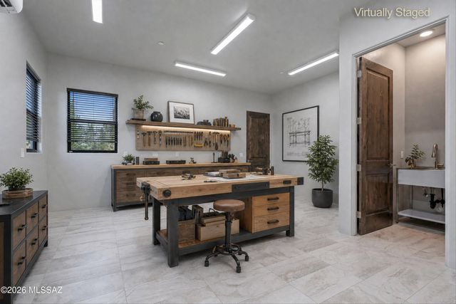 422 E Sun Spring Place, Oro Valley, AZ 85755