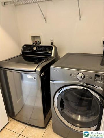 258 Milkweed Drive, Upper Macungie Twp, PA 18104