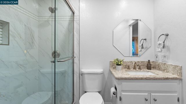 90 Rolling Green Cir, Pleasant Hill, CA 94523