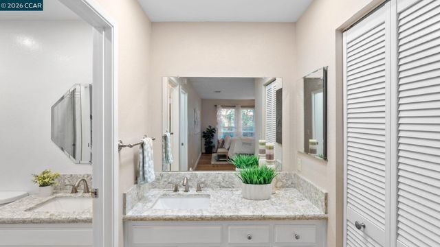 90 Rolling Green Cir, Pleasant Hill, CA 94523