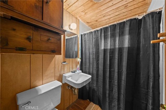 731 YUKON RD, Green Valley Lake, CA 92341