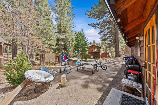 731 YUKON RD, Green Valley Lake, CA 92341