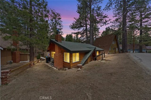 731 YUKON RD, Green Valley Lake, CA 92341