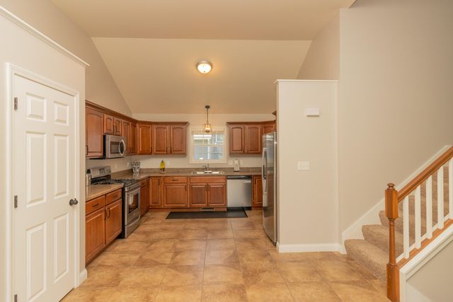 5510 Malibu Drive, Lowell, IN 46356