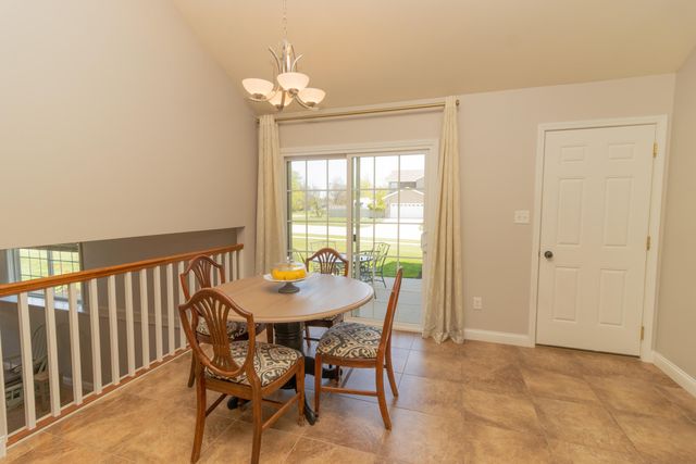 5510 Malibu Drive, Lowell, IN 46356