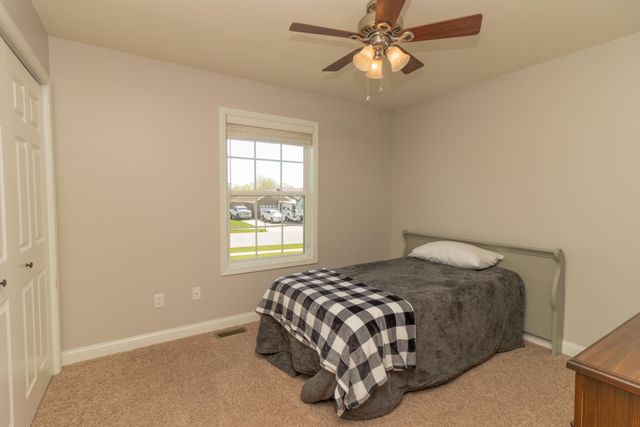 5510 Malibu Drive, Lowell, IN 46356