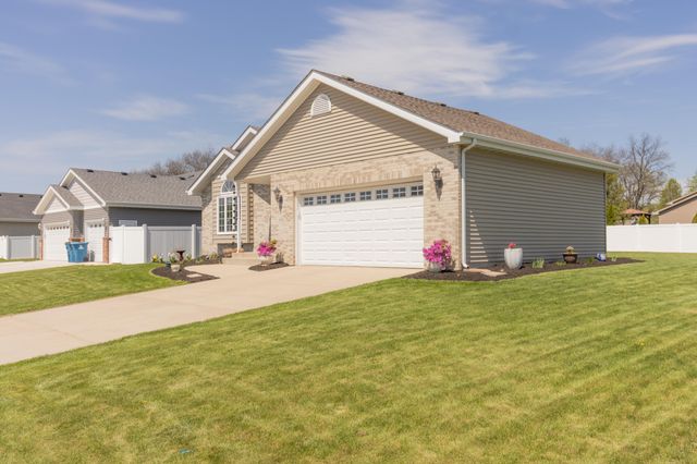 5510 Malibu Drive, Lowell, IN 46356