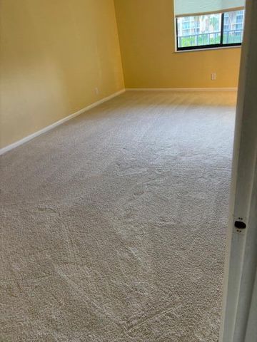 2820 Tennis Club Drive 401, West Palm Beach, FL 33417