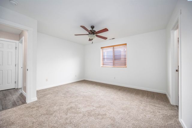 312 Wenas Ct, Richland, WA 99352