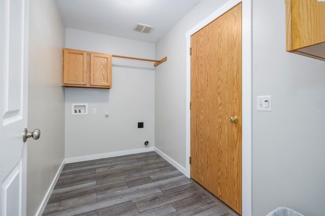 312 Wenas Ct, Richland, WA 99352