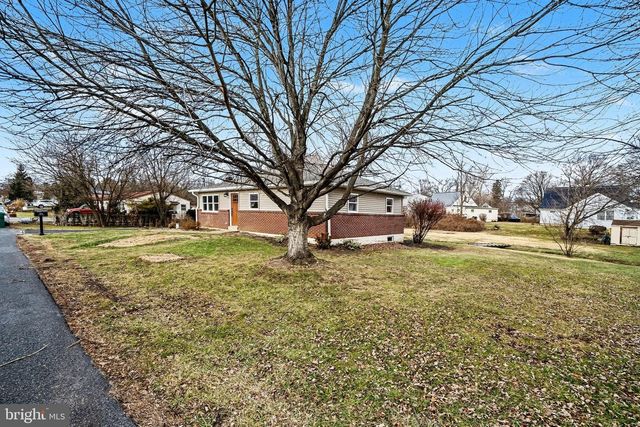 6216 LOCUST ST, Harrisburg, PA 17112