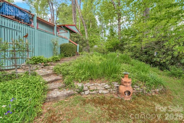 1590 Shulls Mill Road, Boone, NC 28607