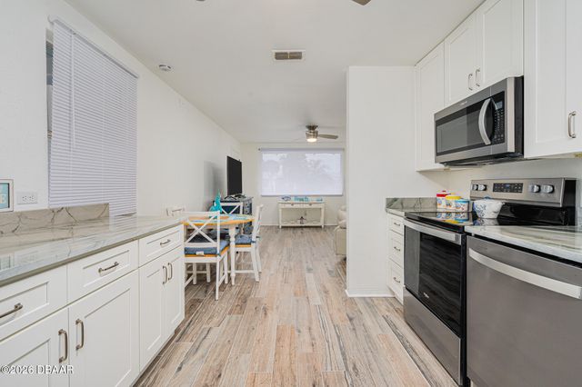 31 River Shore Drive, Ormond Beach, FL 32176