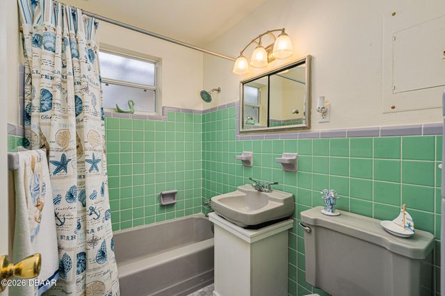 31 River Shore Drive, Ormond Beach, FL 32176