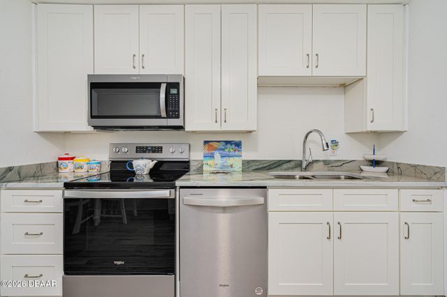 31 River Shore Drive, Ormond Beach, FL 32176