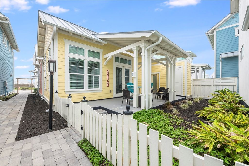 600 Center Square North 21, Port Aransas, TX 78373