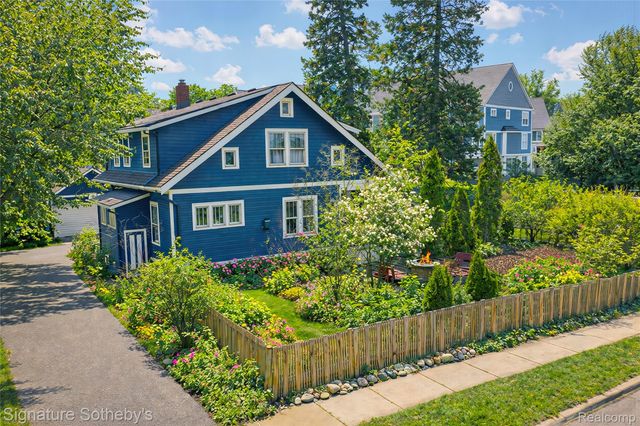 2509 W Liberty Street, Ann Arbor, MI 48103