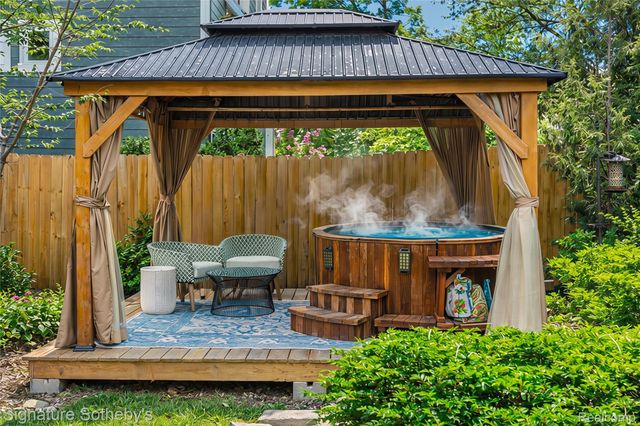 2509 W Liberty Street, Ann Arbor, MI 48103