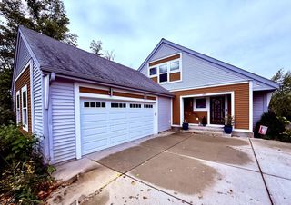 1783 Saddle DRIVE, Hartford, WI 53027