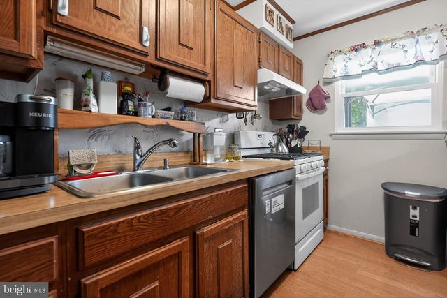 14315 SOUTHGATE CT, Woodbridge, VA 22193