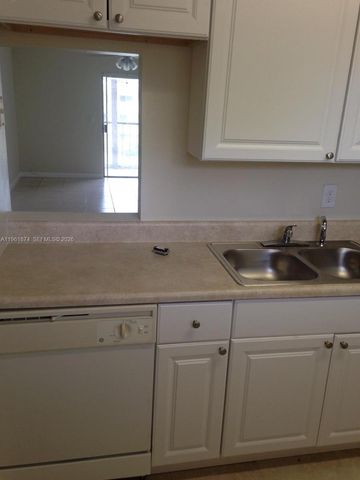 7561 NW 16th St 2310, Plantation, FL 33313