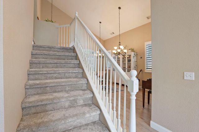 3755 Canyonlands Rd, Stockton, CA 95209