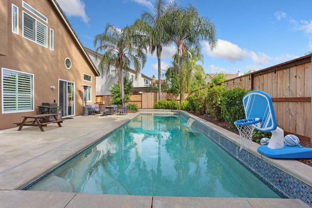 3755 Canyonlands Rd, Stockton, CA 95209