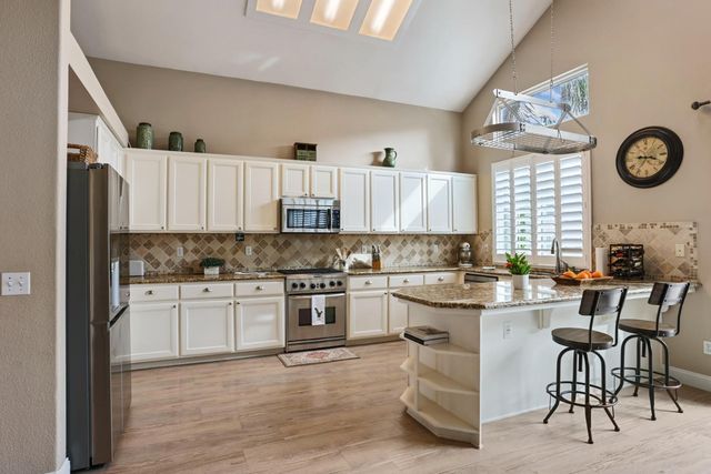 3755 Canyonlands Rd, Stockton, CA 95209