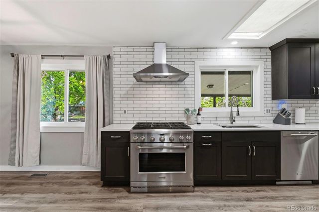 550 S Estes Street, Lakewood, CO 80226