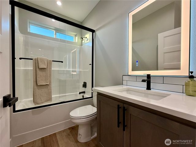 998 Alida Court SE, Ocean Shores, WA 98569