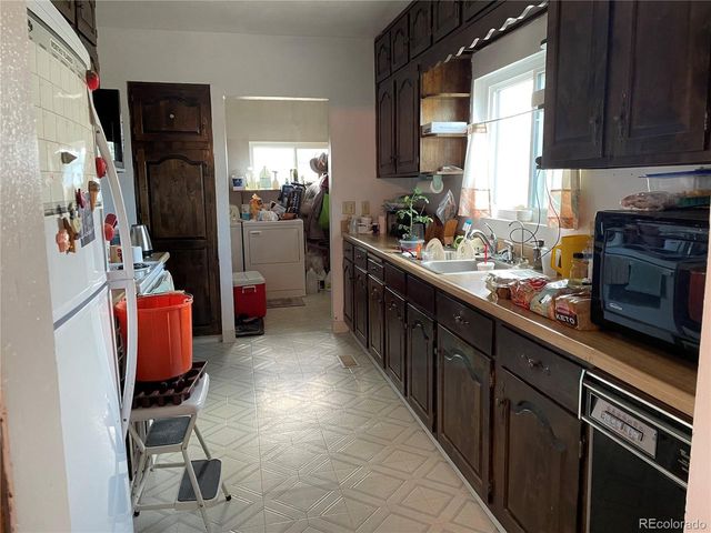 117 Lincoln Ave, Arriba, CO 80804
