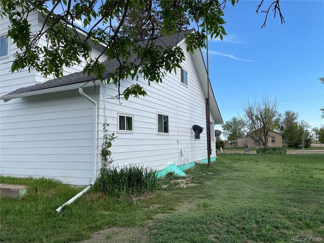 117 Lincoln Ave, Arriba, CO 80804