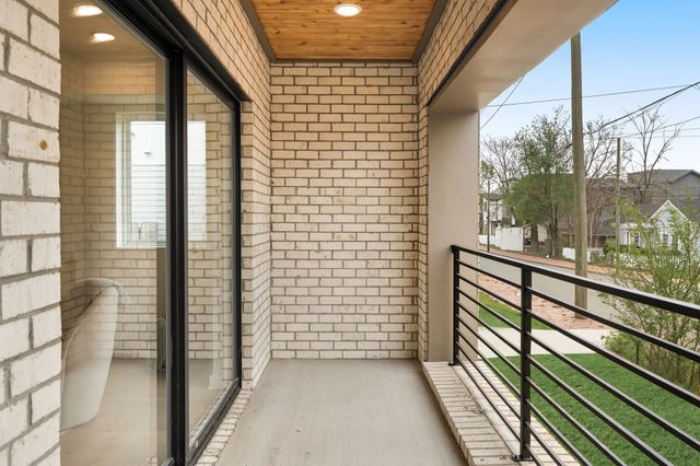 1420 10th Ave, N, Nashville, TN 37208