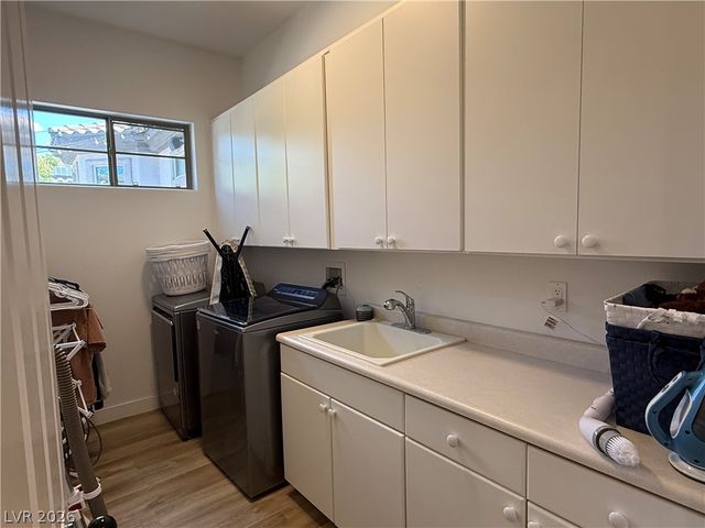 7 Canoa Hills Drive, Henderson, NV 89052